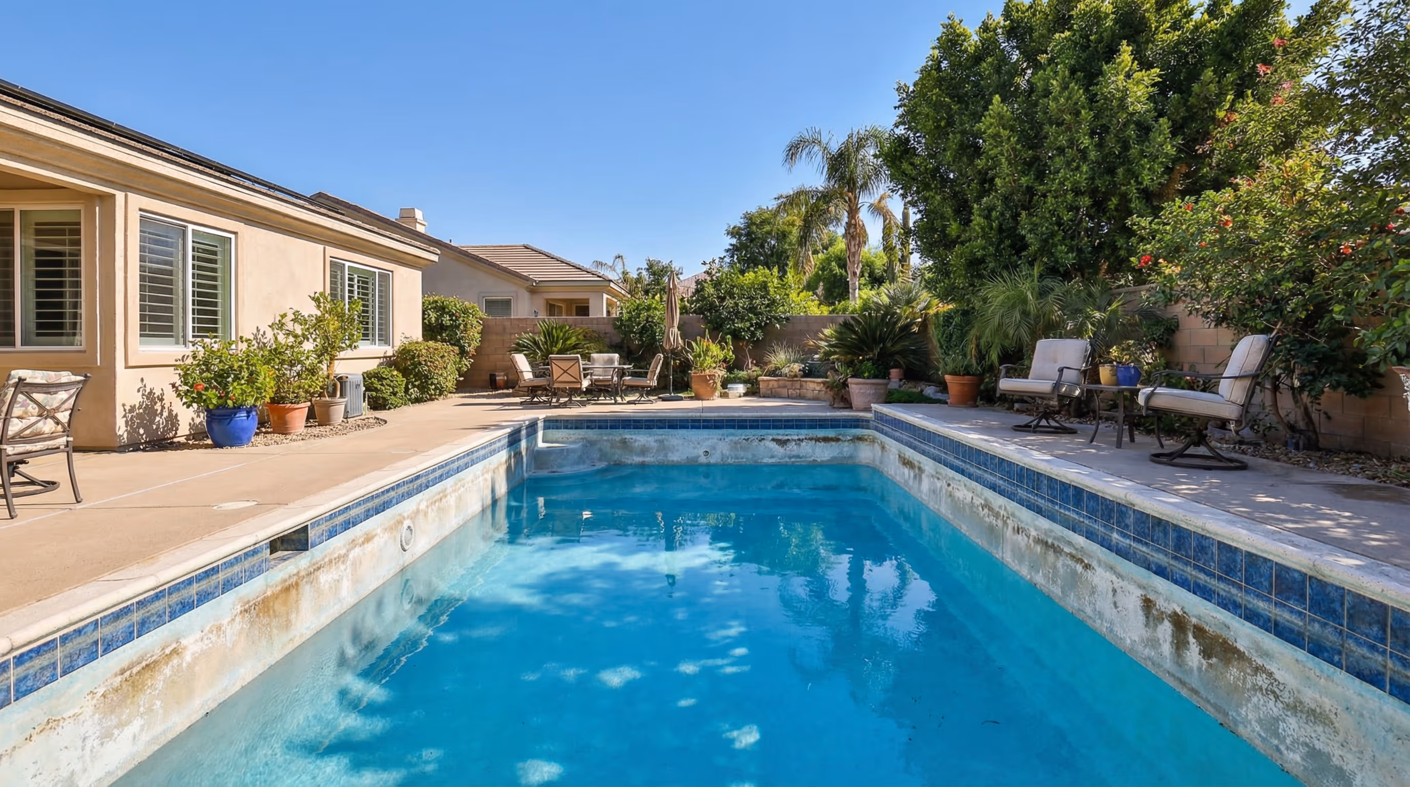 Vazamento na Piscina: Como Detectar e Resolver Sem Esvaziar